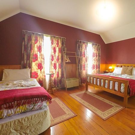 Stony River Hotel Okato ภายนอก รูปภาพ