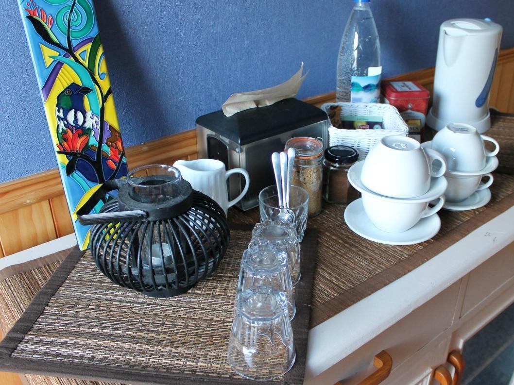 Stony River Hotel Okato ภายนอก รูปภาพ